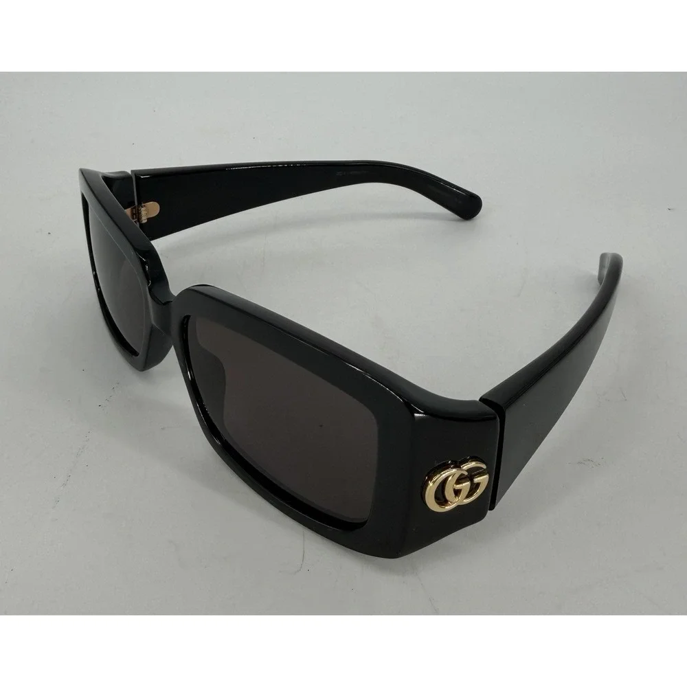 Gucci sunglasses offer